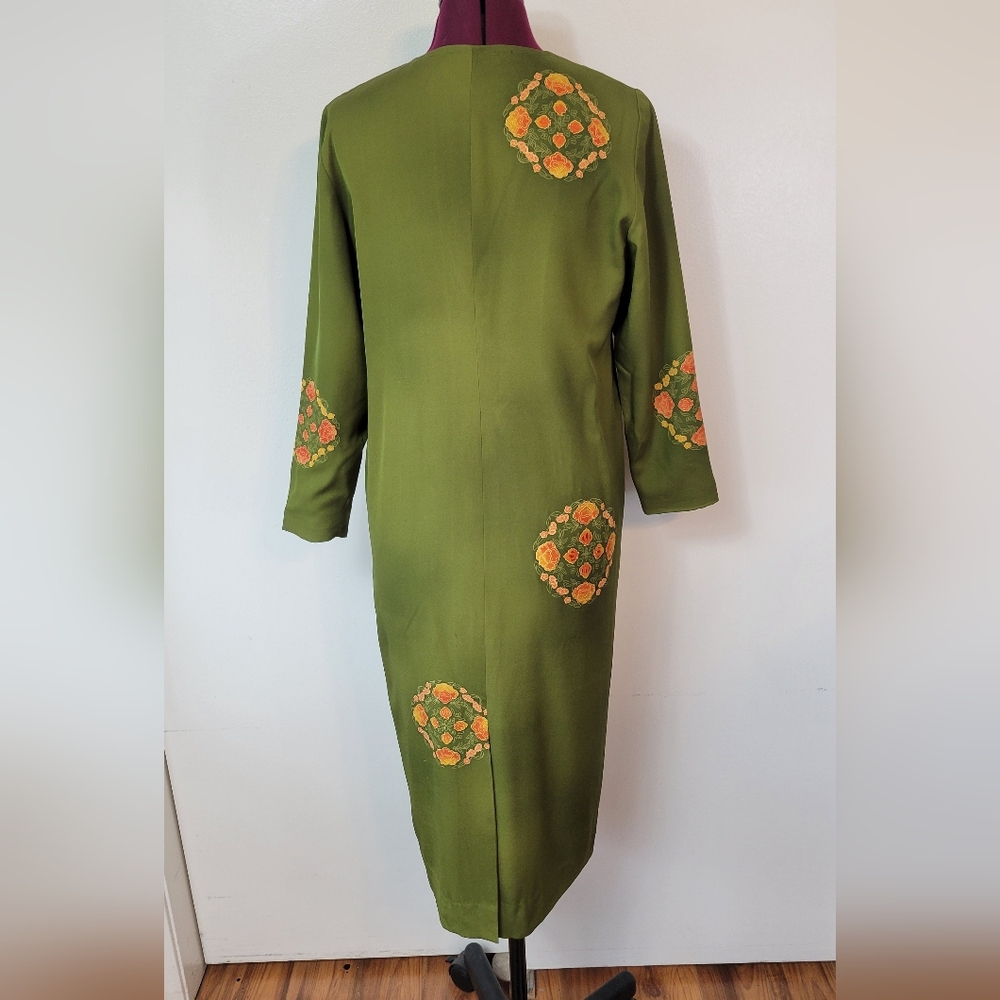 Custom Chinese Dress - Picture 9 of 11